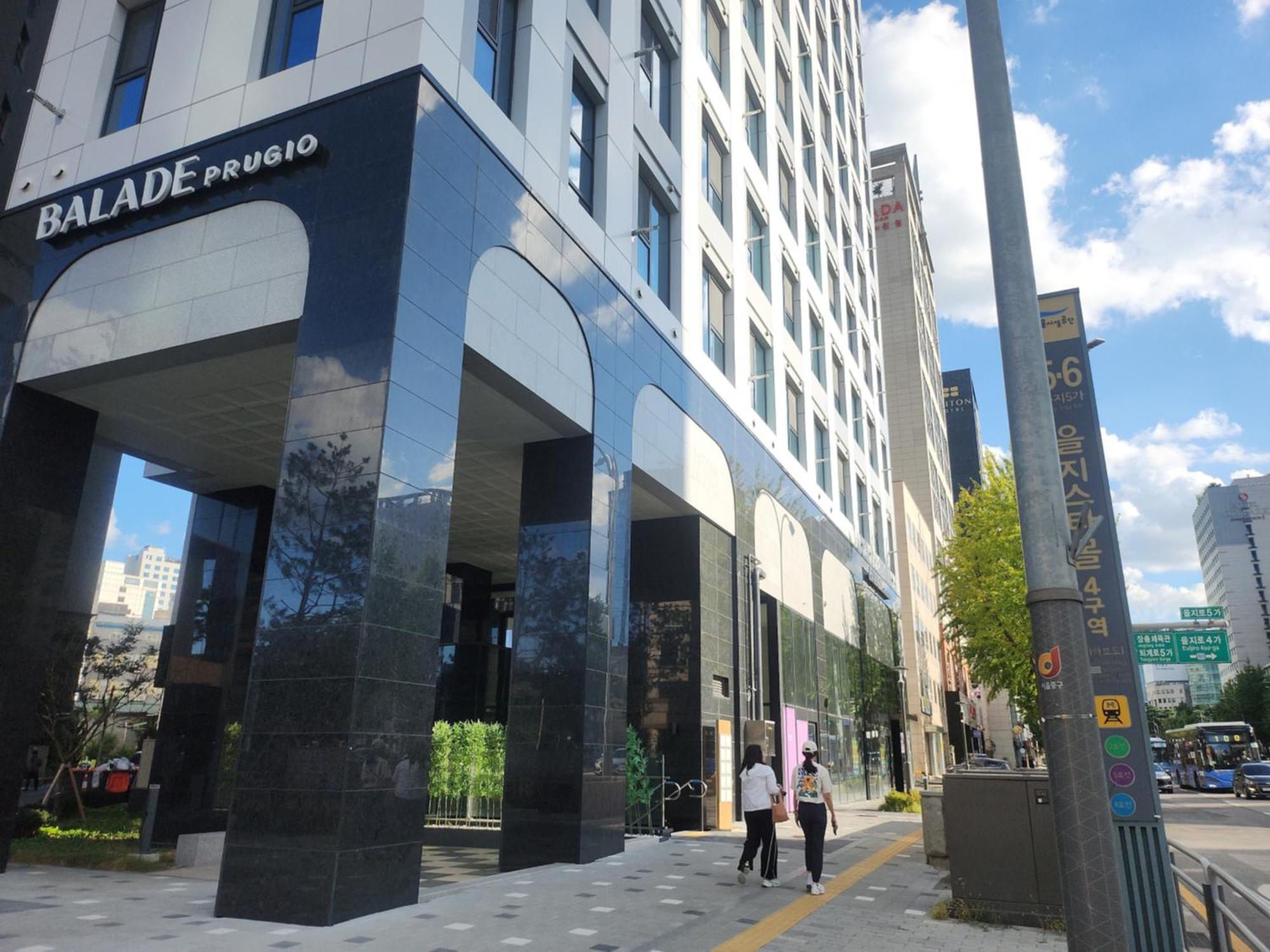 Everywhere - Triple Subway Line 2,4,5 Apartment Seoul